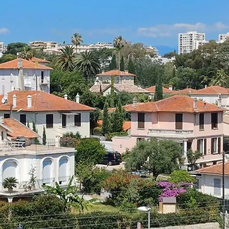 Апартаменты Ooo Centre Ooo 2 Bedrooms 3 Beds 58m2 Plages A Pied Beach On Foot